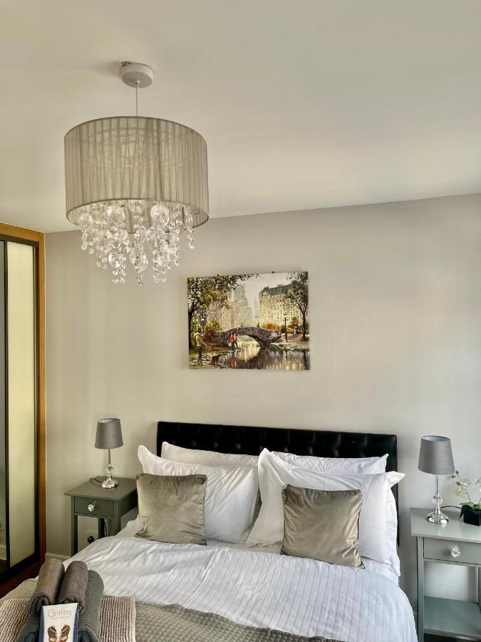 Trinity Apartments Four 1-Bedroom Apts Waterford City Centre Экстерьер фото