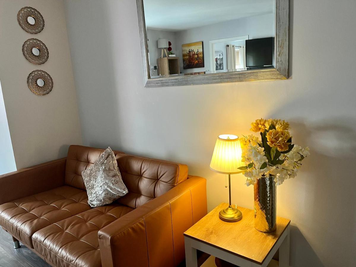 Trinity Apartments Four 1-Bedroom Apts Waterford City Centre Экстерьер фото