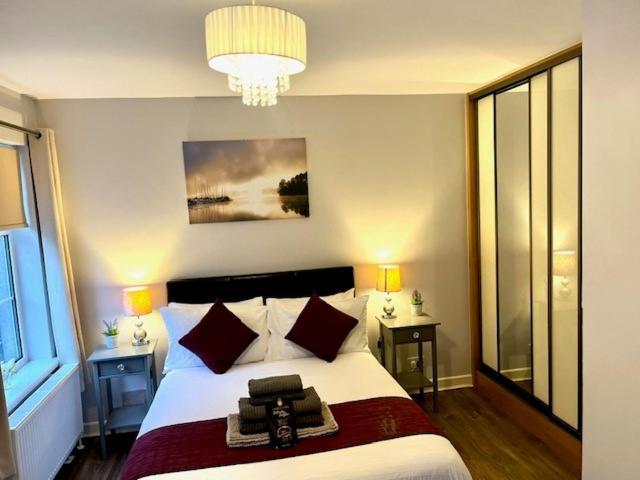 Trinity Apartments Four 1-Bedroom Apts Waterford City Centre Экстерьер фото