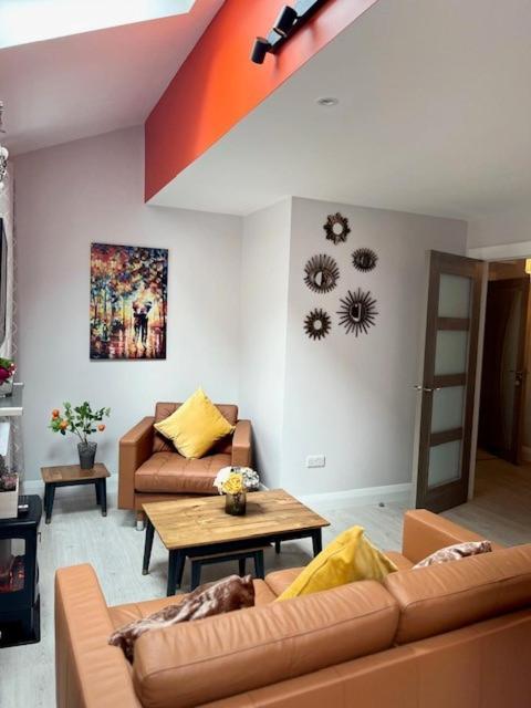 Trinity Apartments Four 1-Bedroom Apts Waterford City Centre Экстерьер фото
