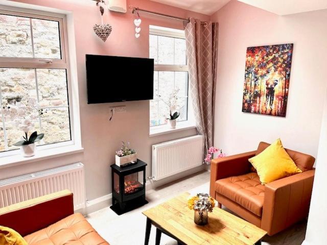 Trinity Apartments Four 1-Bedroom Apts Waterford City Centre Экстерьер фото